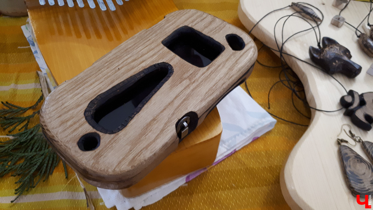 22 и 23 февраля во Владимире проходил арт-фестиваль мужского творчества. Музыка, скульптура и живопись, ремесла - вот чем удивляли гостей мероприятия