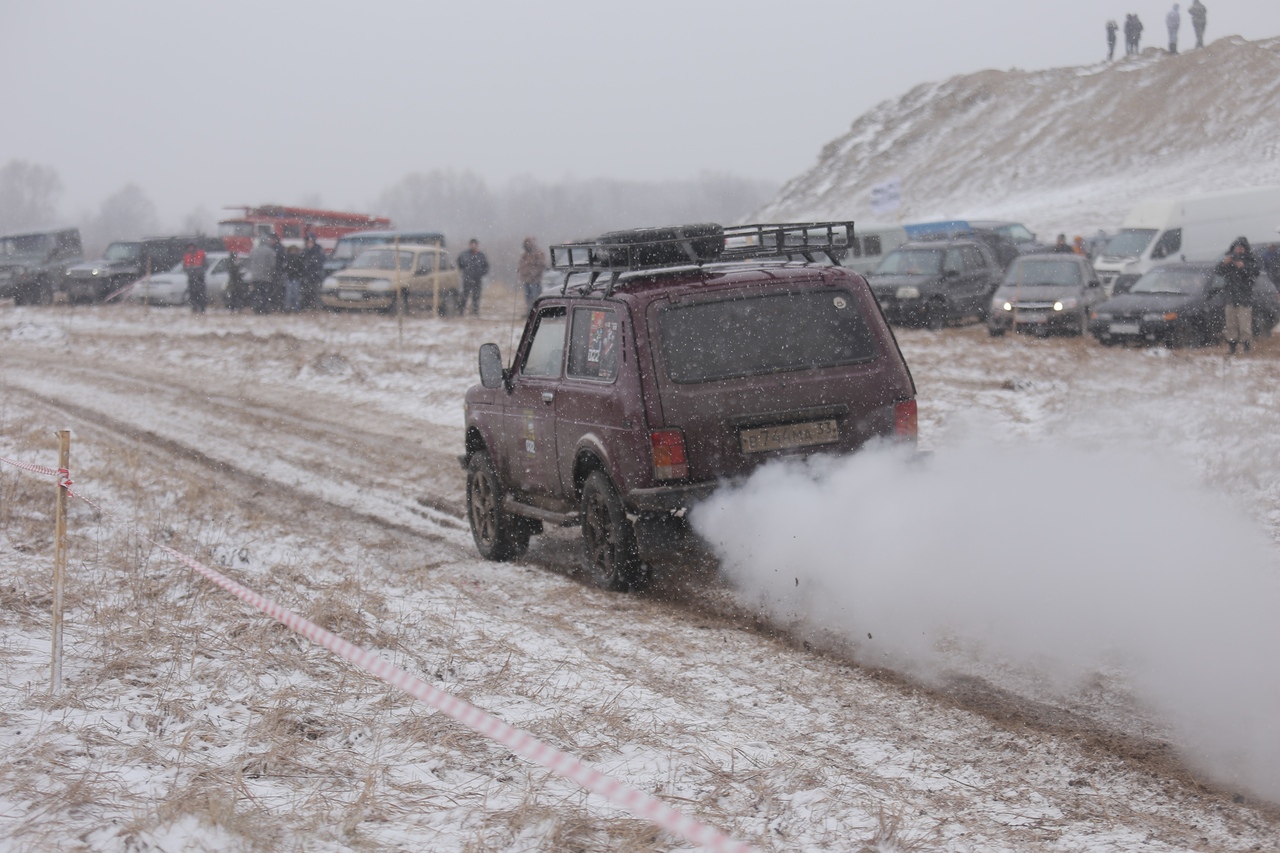 23 февраля состоялись гонки по бездорожью «Вязниковский венец». В них поучаствовали 46 экипажей