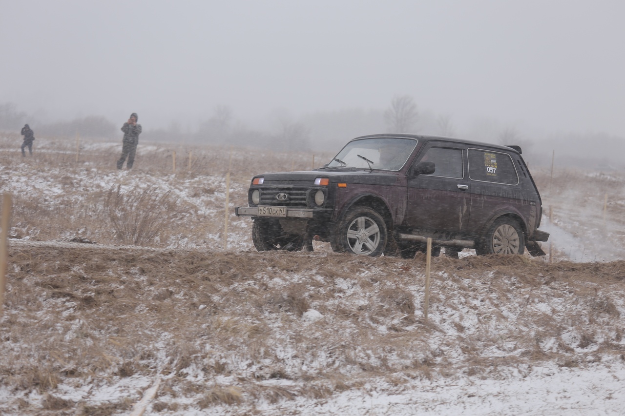23 февраля состоялись гонки по бездорожью «Вязниковский венец». В них поучаствовали 46 экипажей