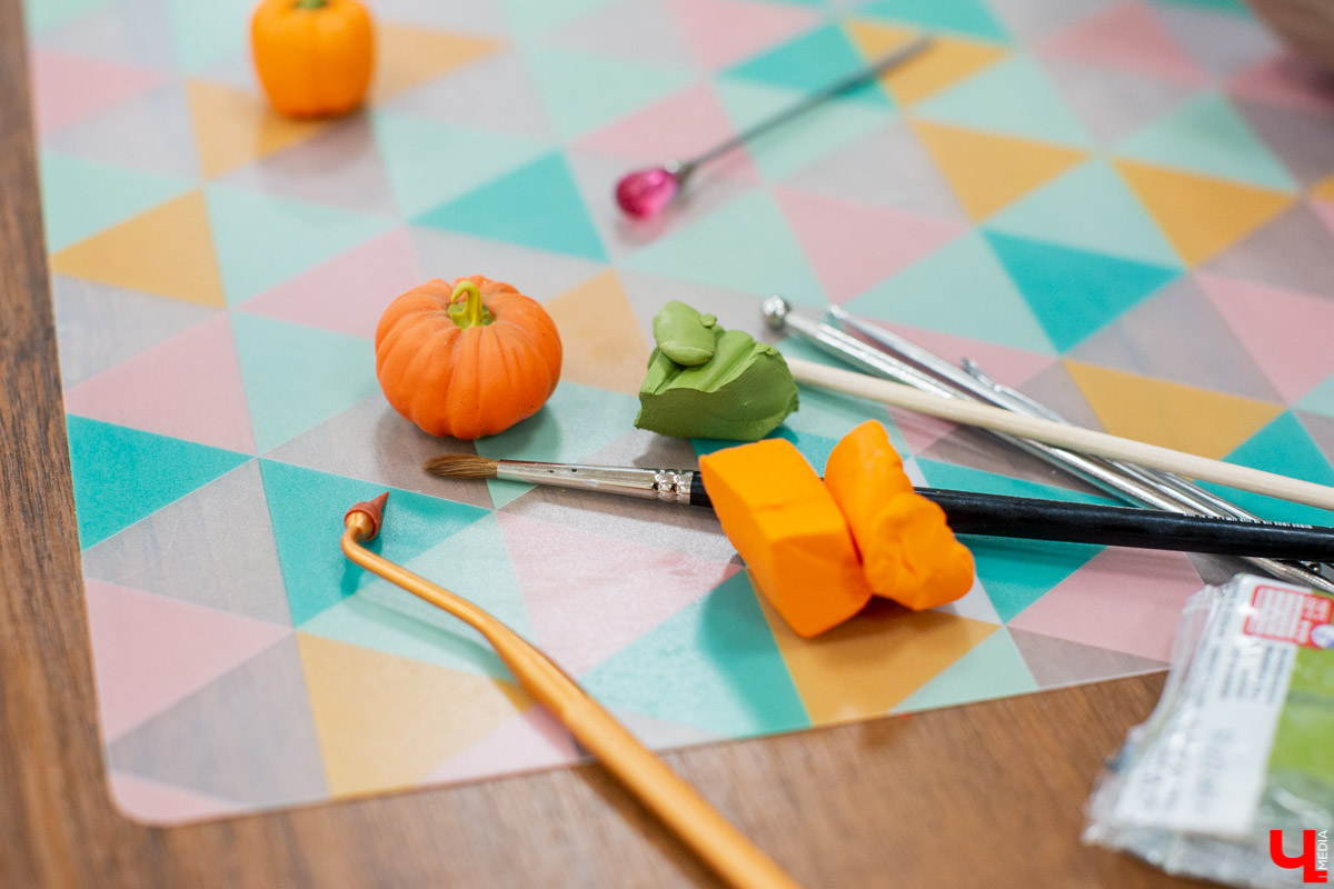 Интервью с мастерицами Анастасией Захаровой и Натальей Демидовой о куклах и играх