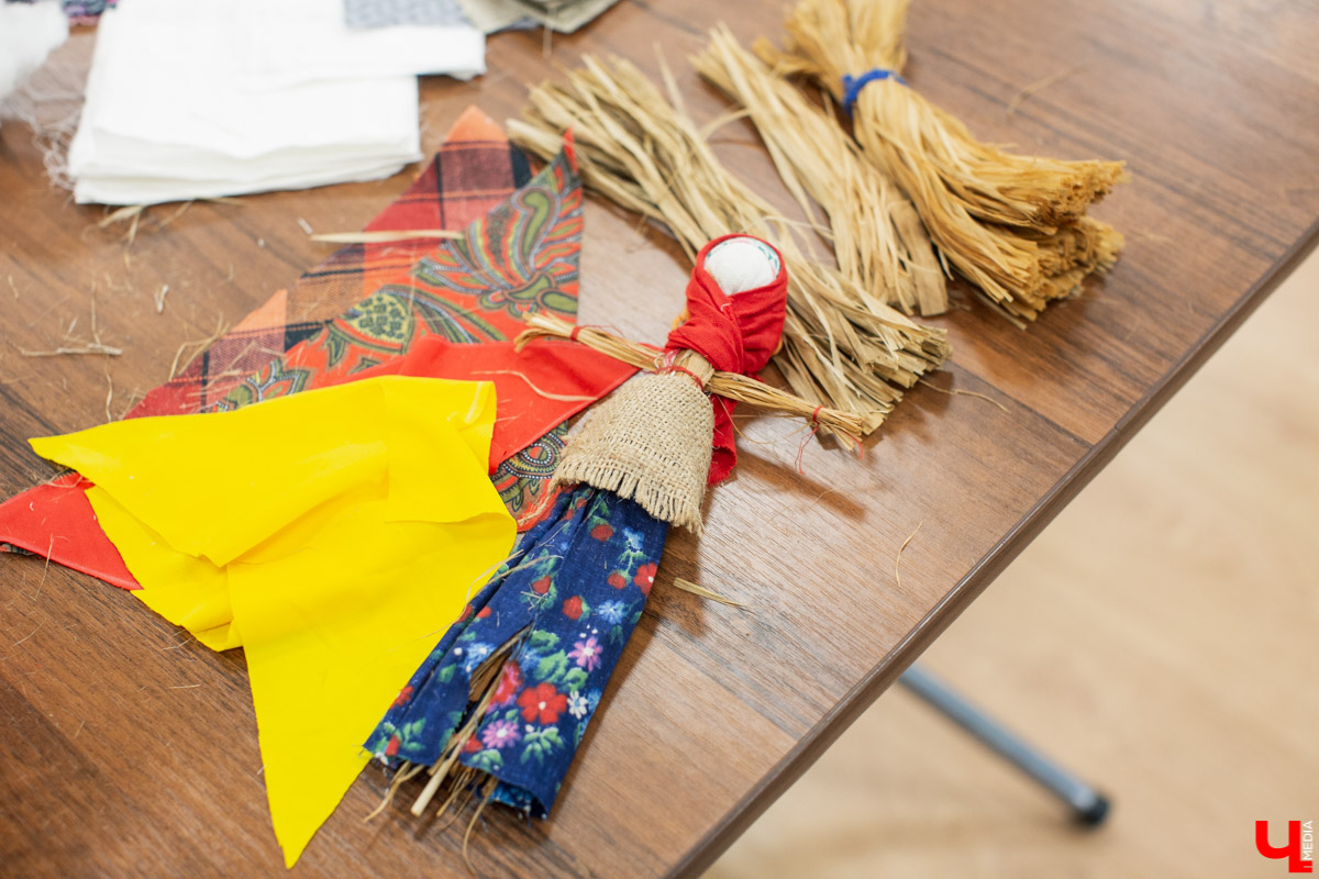 Интервью с мастерицами Анастасией Захаровой и Натальей Демидовой о куклах и играх