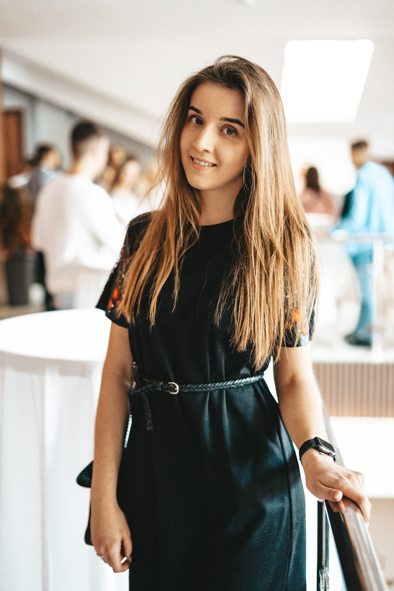 1 марта в парк-отеле Доброград вновь встретились специалисты свадебной отрасли и будущие жены Владимирской области. Мы поговорили с невестами, чтобы выяснить, какие именно вопросы, связанные с организацией церемонии, они хотят решить на “Завтраке с невестой”