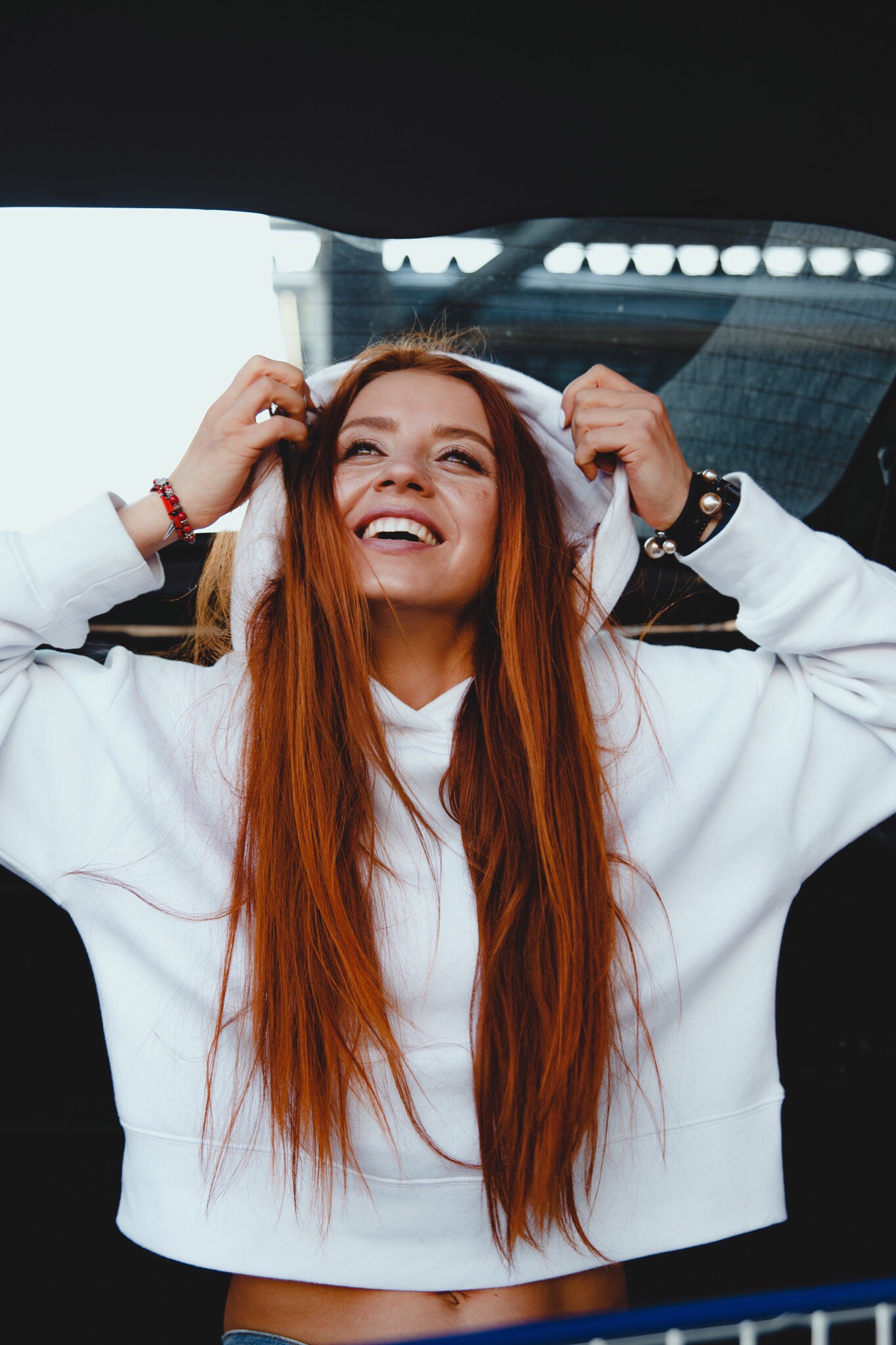 Финалистки конкурса «Ключ на спорт» — двенадцать «Девушек месяца» — вступают в схватку за титул самой спортивной «Девушки года» и абонемент на 365 дней в фитнес-клуб «Атмосфера»! Голосуем за свою фаворитку!