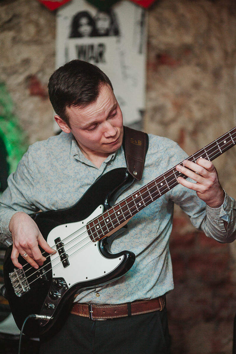 В первый день весны во Владимире с успехом выступил американский джазовый и блюзовый певец, сын непревзойденной Эллы Фицджеральд - Рэй Браун-младший