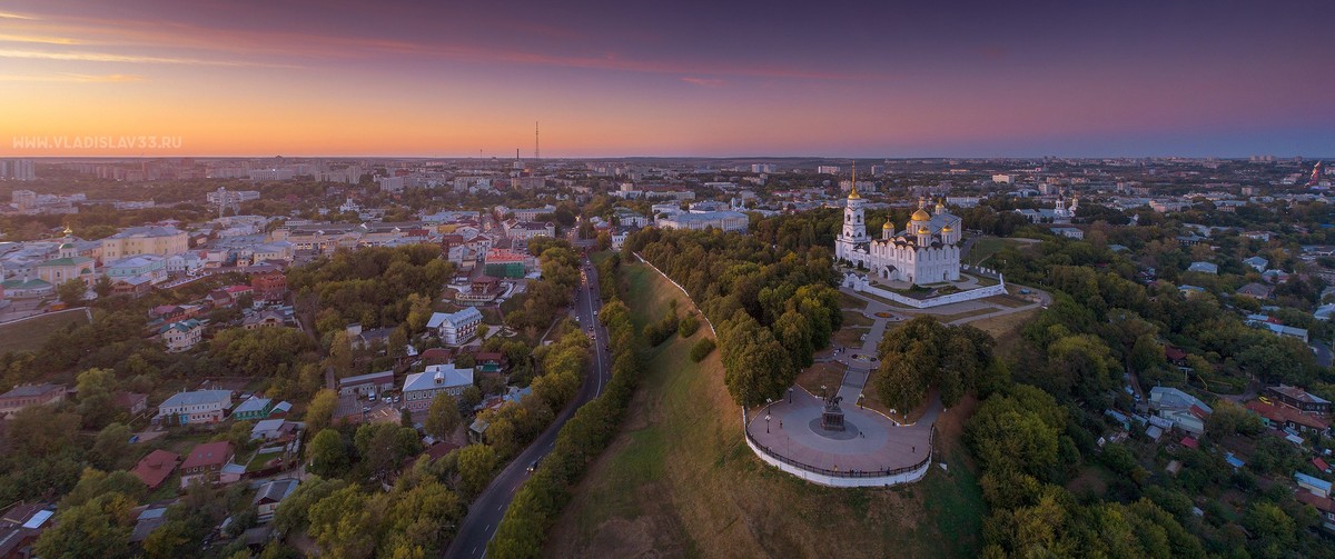 Владимирский фотограф Владислав Тябин вошел в топ-35 международного конкурса 35AWARDS. А его снимок «По спирали» — в списке 200 лучших работ