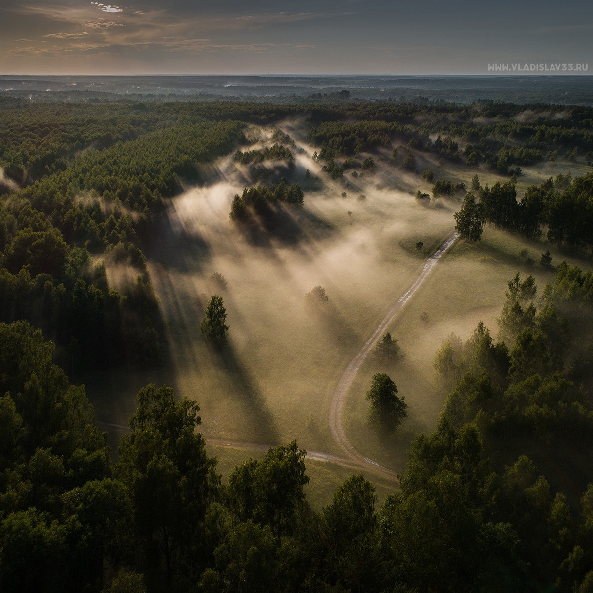 Владимирский фотограф Владислав Тябин вошел в топ-35 международного конкурса 35AWARDS. А его снимок «По спирали» — в списке 200 лучших работ