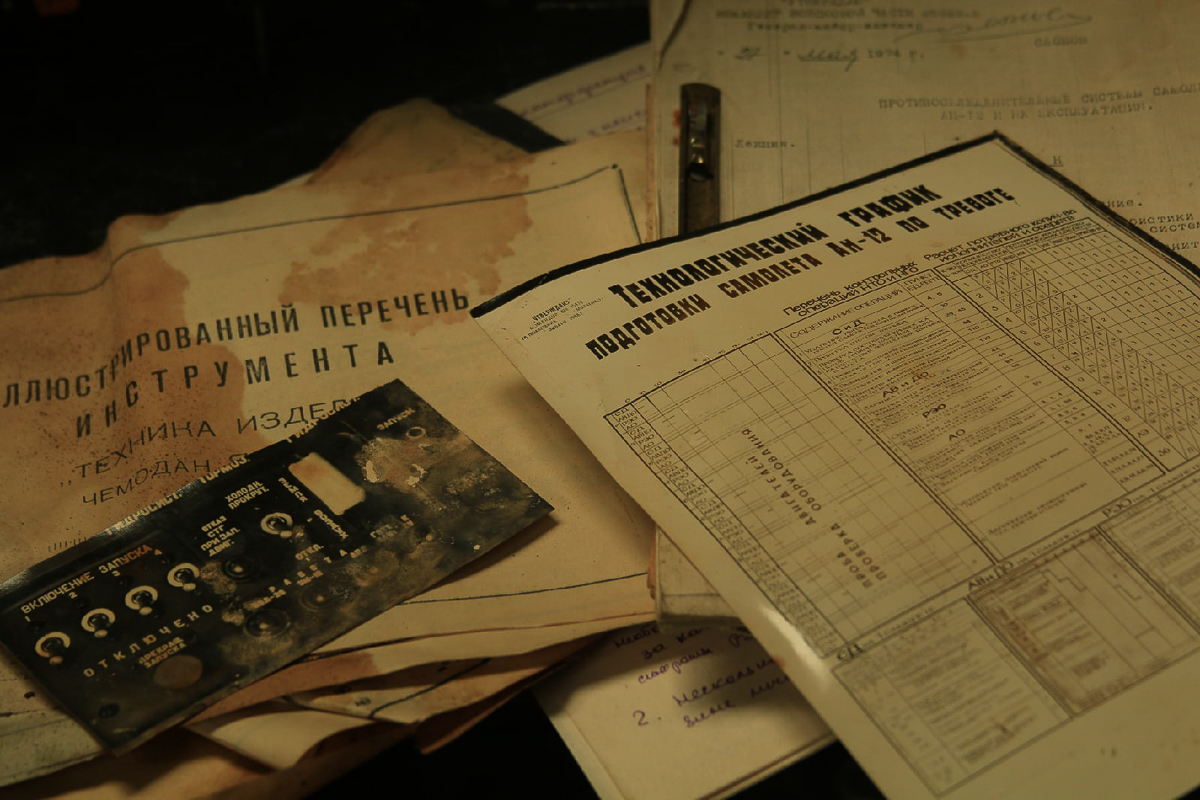 Владимирец пробрался на свалку самолетов и вертолетов. Необычное собрание разбитой техники, оказывается, расположено во Владимирской области