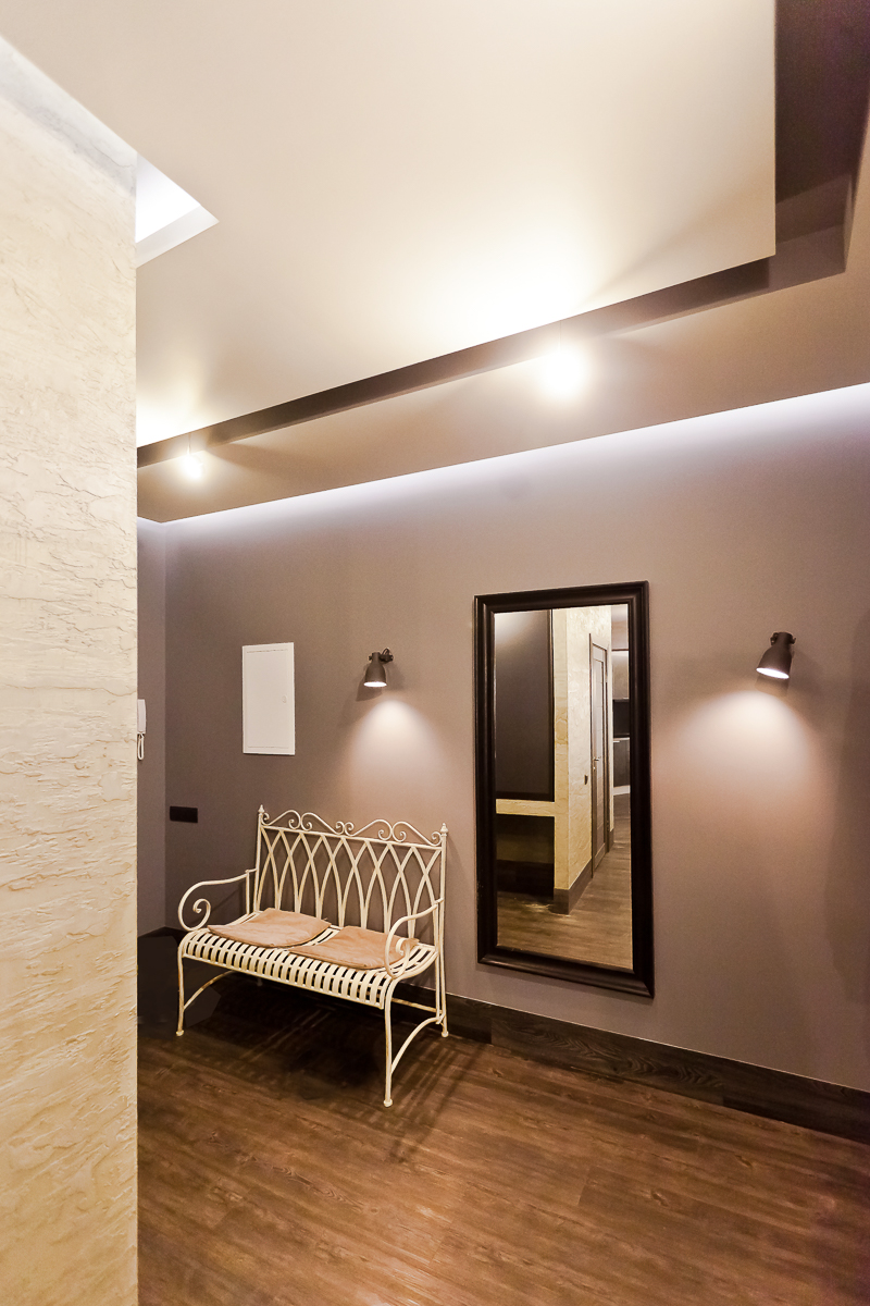 Новый объект для нашей рубрики «Интерьер недели» — трехкомнатная квартира для творческой семьи — мамы, папы и дочки