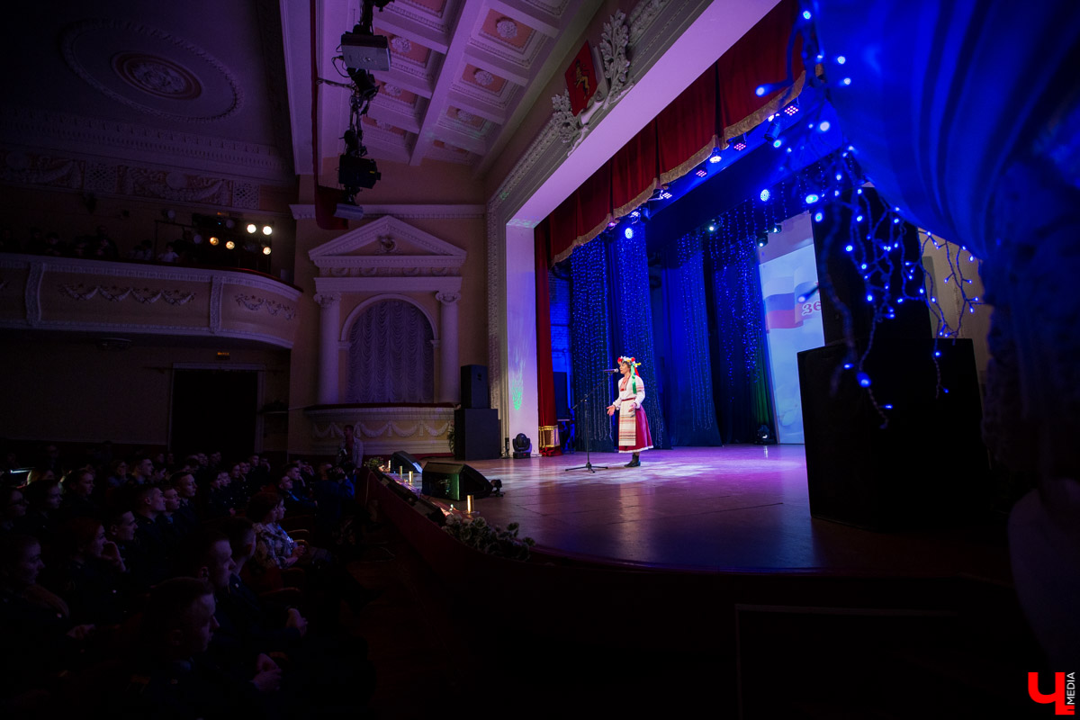 7 марта в ДК молодежи выбирали «Красу народов земли Владимирской-2020». На титул и корону претендовали 10 девушек