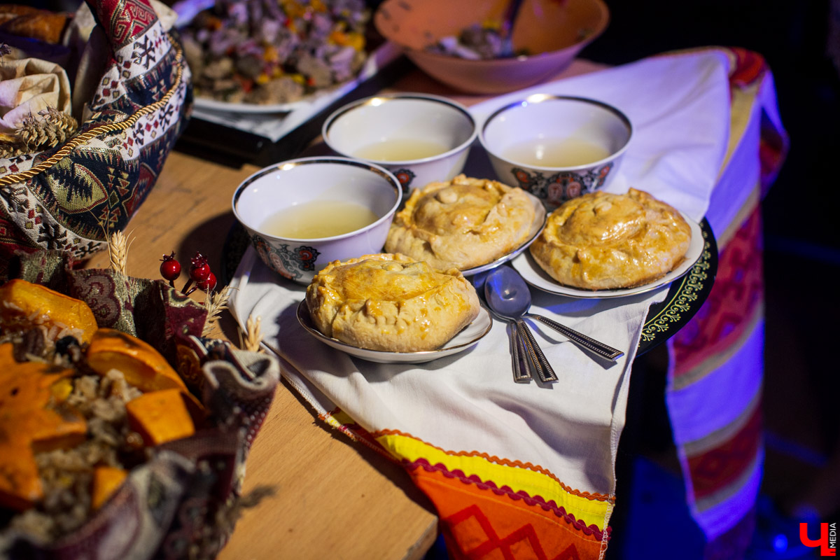 7 марта в ДК молодежи выбирали «Красу народов земли Владимирской-2020». На титул и корону претендовали 10 девушек