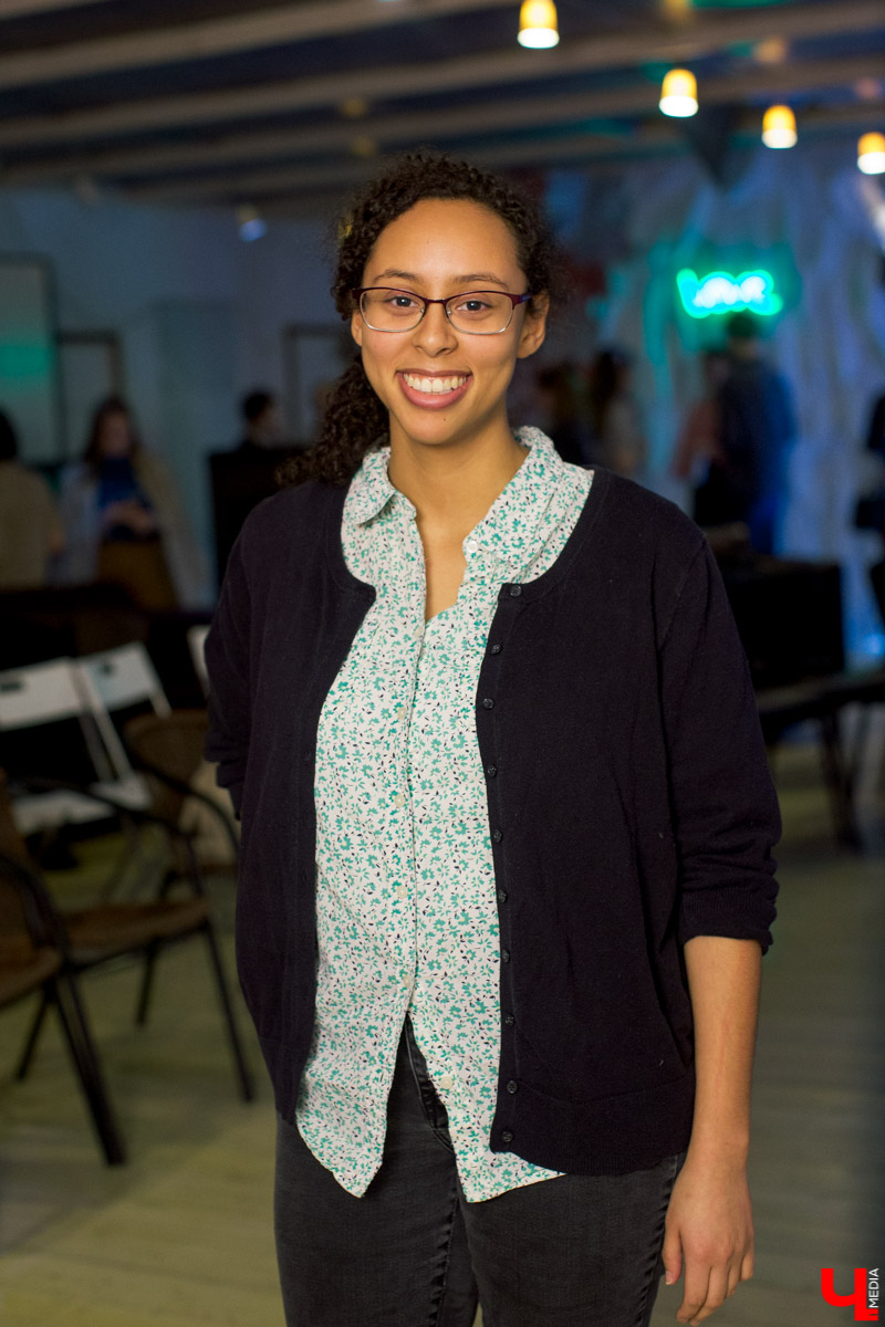 Первая встреча феминисток в нашем городе. Как это было, о чем девчонки (и не только!) разговаривали и когда уже появится местное комьюнити?