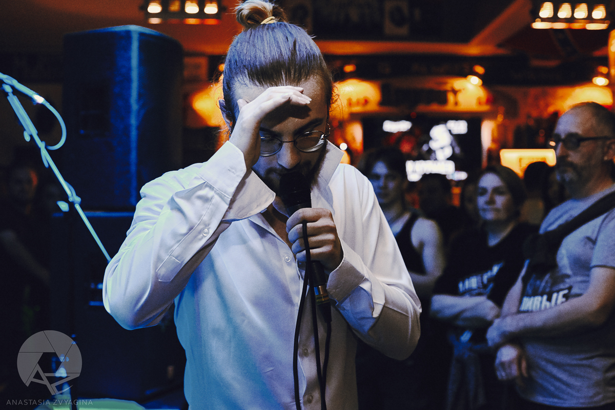 Герои лосин и гитарных хуков, владимирские глэм-мелодик-рокеры Bosphorus Night вновь сделали подарок дамам на 8 марта