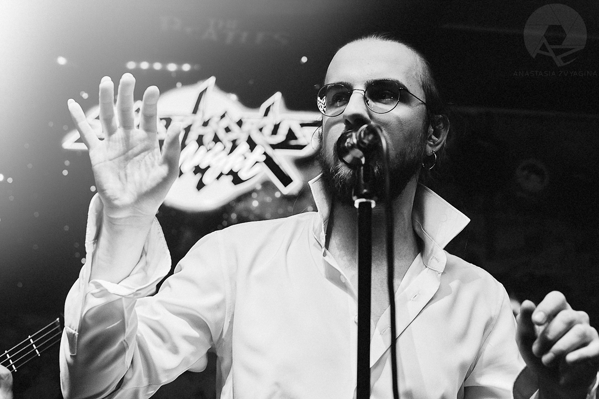 Герои лосин и гитарных хуков, владимирские глэм-мелодик-рокеры Bosphorus Night вновь сделали подарок дамам на 8 марта