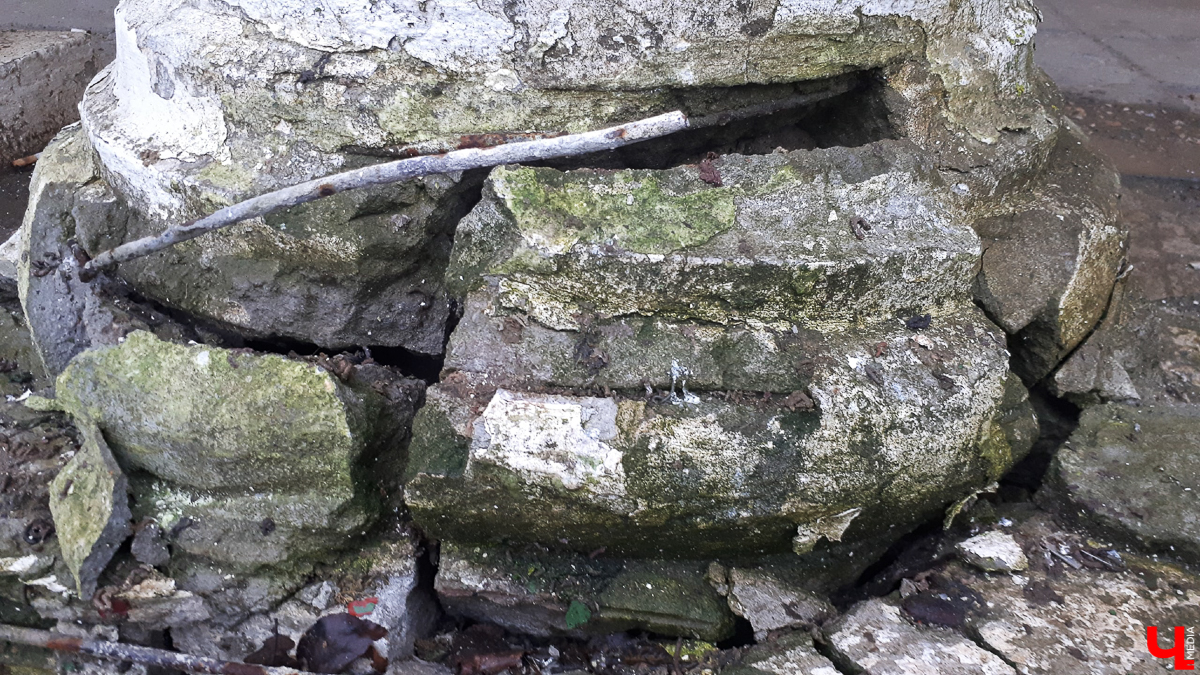 Фотообзор: как выглядит «Суздаль. Зарядье. Активация» весной 2020 года. Проблемы с реализацией проекта стоимостью 50 миллионов рублей