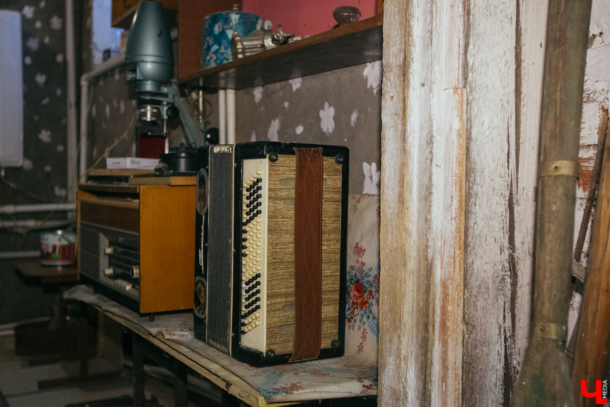 Алексей Сорокин и Юрий Никитин провели для нас необычную экскурсию по Боголюбову. Мы изучили прошлое, настоящее и будущее древнего населенного пункта