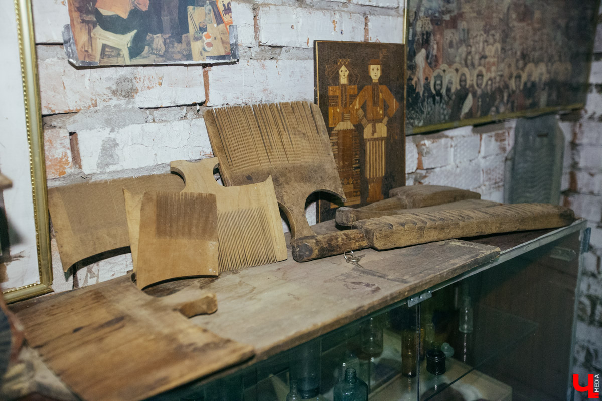 Алексей Сорокин и Юрий Никитин провели для нас необычную экскурсию по Боголюбову. Мы изучили прошлое, настоящее и будущее древнего населенного пункта