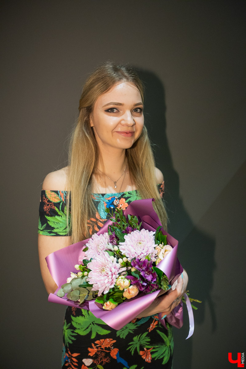 В конкурсе «Ключ на спорт» участвовали самые активные, подтянутые и красивые жительницы Владимира. И вот, наконец, настало время финала! 12 марта в фитнес-клубе «Атмосфера» прошла церемония награждения «Девушки года»