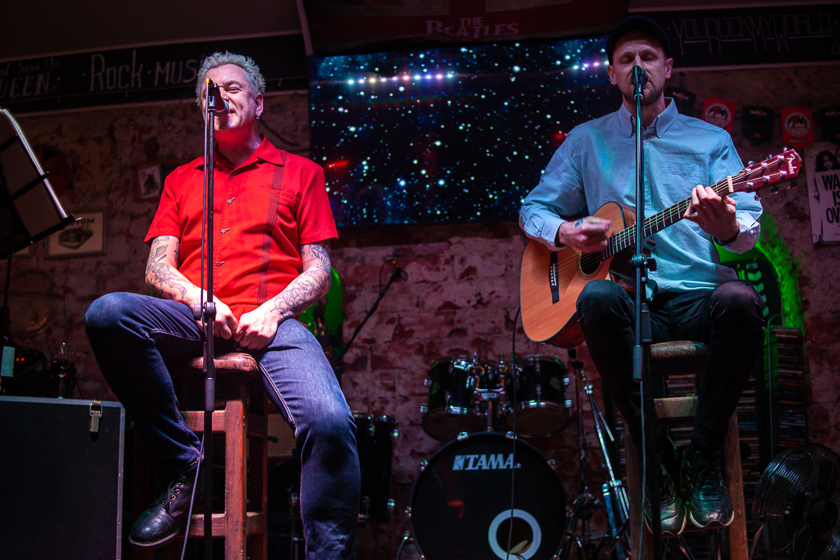 9 марта во Владимире состоялся один из самых ярких и безбашенных концертов этой весны. И «виноваты» в этом музыканты группы «Тараканы!» Дмитрий Спирин и Дмитрий Кежватов