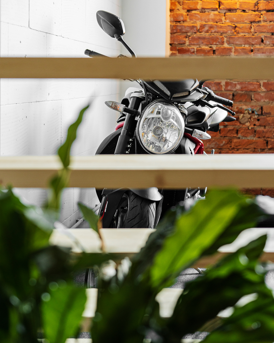 Офис, в котором хочется жить и работать. Дизайнеры студии «VM Project» рассказали, как превратить голые стены в фотозону и радоваться каждому рабочему дню