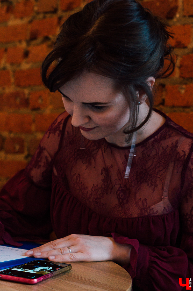 Альтернатива для тех, кому наскучили «Tinder», «Badoo» и прочие свап-мэтч схемы. Живые пятиминутные знакомства, оказывается, среди владимирцев популярны. А вы бы осмелились?