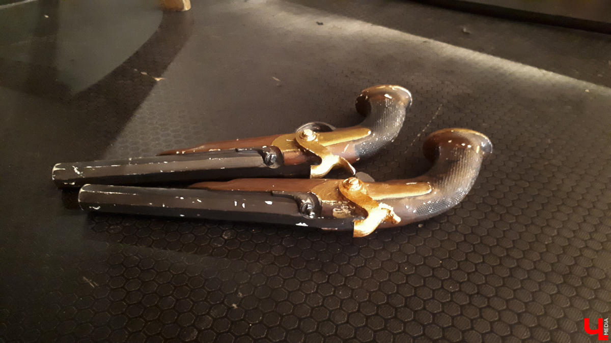 16 марта в ОДКиИ прошла постановка «Спасти камер-юнкера Пушкина». Это первый из 7 спектаклей, которые во Владимире намерена сыграть труппа московского театра «Школа современной пьесы»