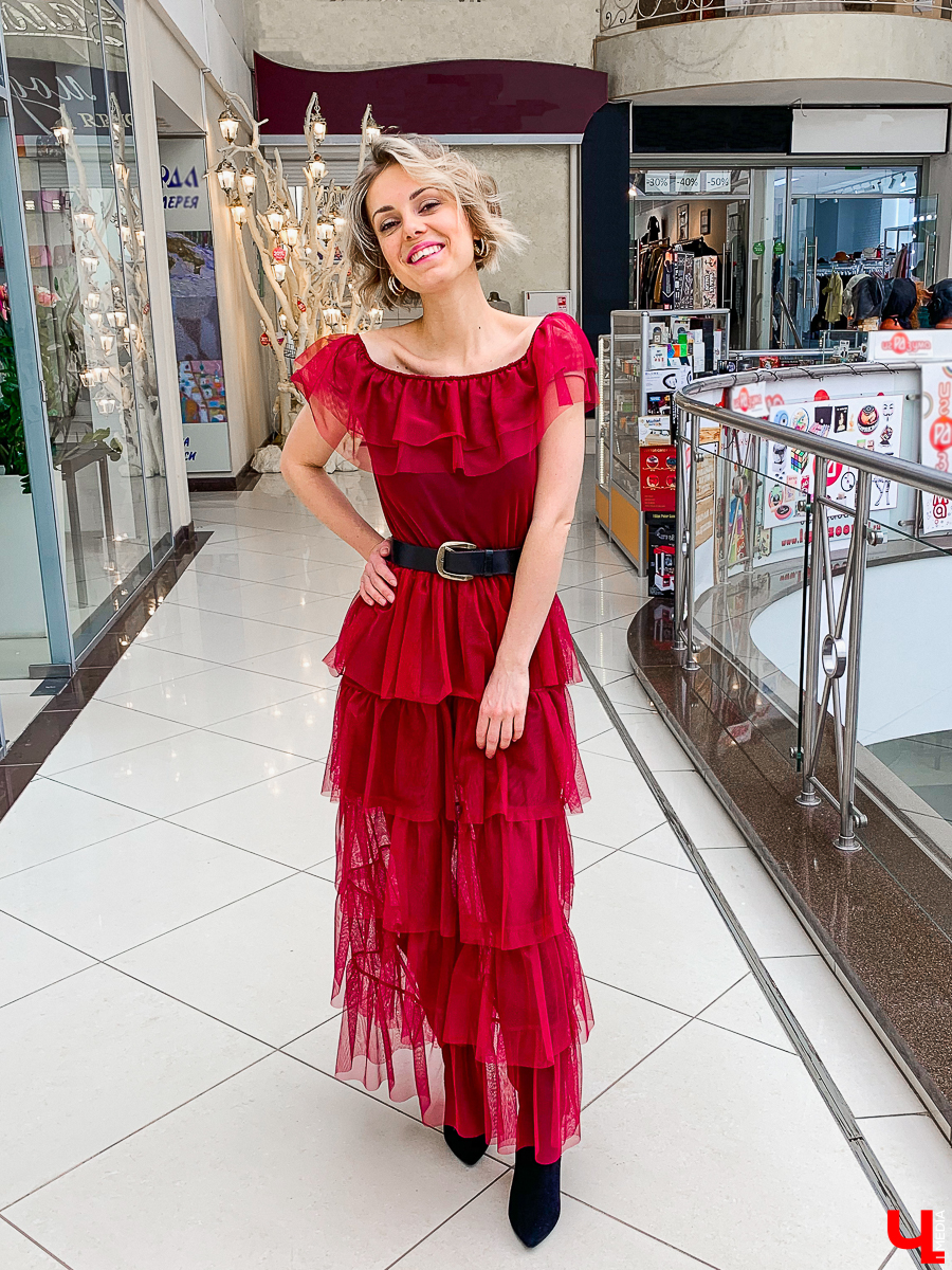 Стилист Мария Засорина прошлась с нами по владимирским магазинам и помогла выбрать трендовые вещи на весну-лето 2020