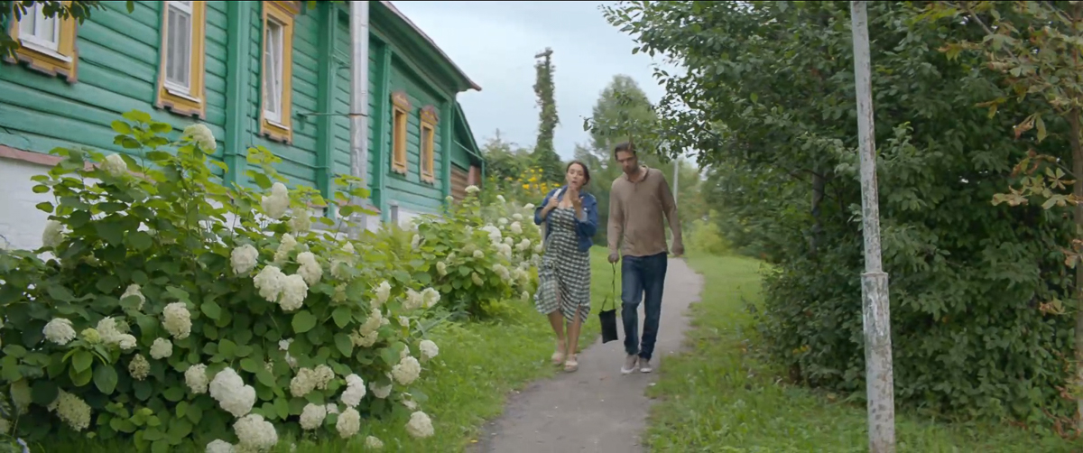 В марте 2020 года вышел фильм «Золотое кольцо». Часть сцен комедии снимали в Суздале. Мы посмотрели кино и делимся впечатлениями