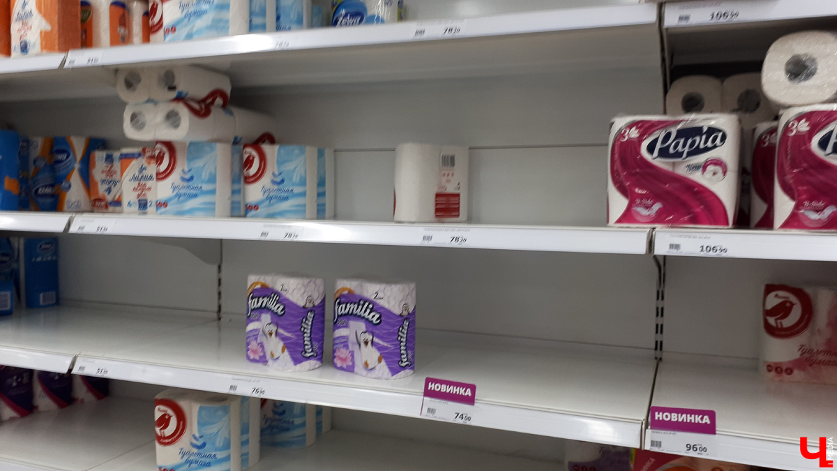 С приходом коронавируса в Россию регионы адаптируются к новому образу жизни. Во Владимире, например, ввели “режим повышенной готовности”, и теперь каждый выживает в нем, как может. Мы выяснили, что происходит в каждой сфере города в период пандемии