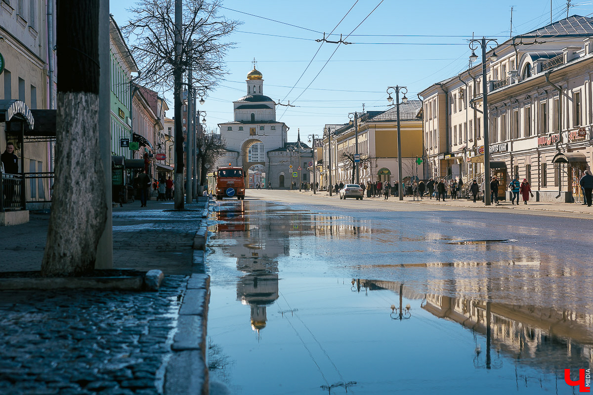 Туристов нет, а целой сфере бизнеса надо держаться. Чем чревато отсутствие путешественников? Первые прогнозы