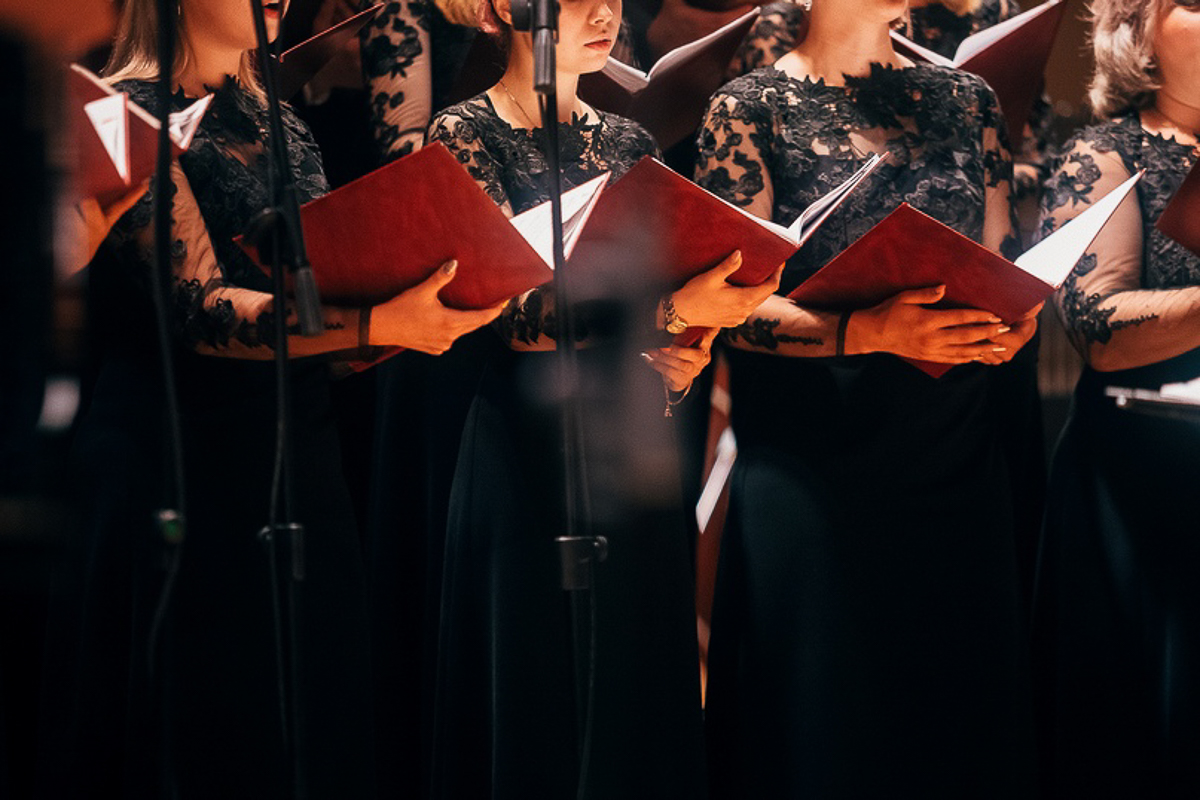 Владимирские учреждения культуры закрыты, но продолжают работать онлайн. Трансляции, соцсети и электронные базы - вот что может нас развлечь в ближайшие дни