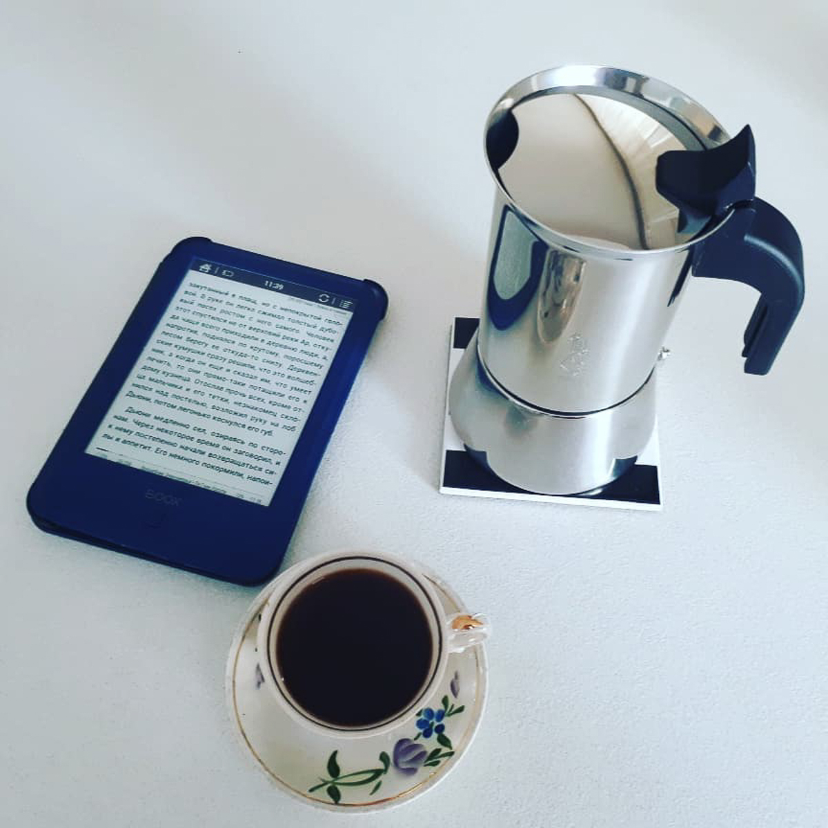 Владимирские учреждения культуры закрыты, но продолжают работать онлайн. Трансляции, соцсети и электронные базы - вот что может нас развлечь в ближайшие дни