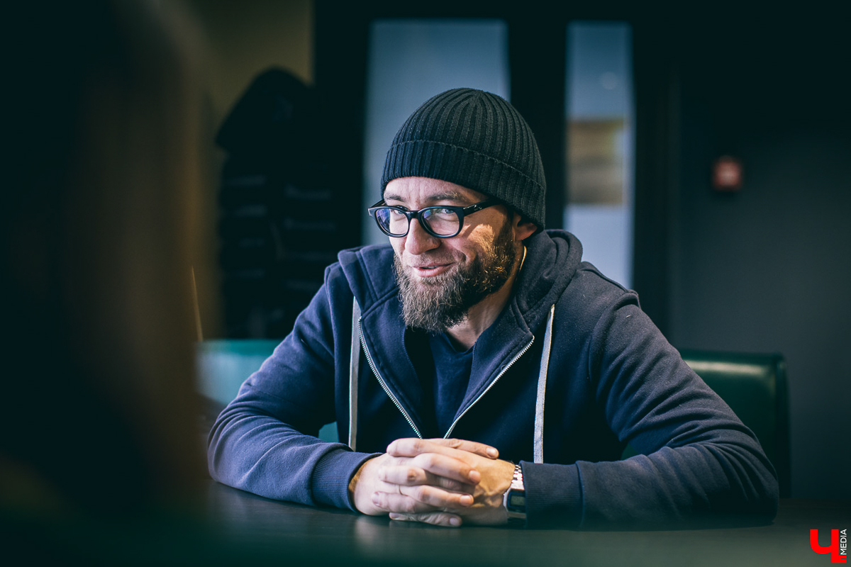 Несмотря ни на что, владимирские музыканты продолжают радовать горожан своим творчеством и совсем не скучают