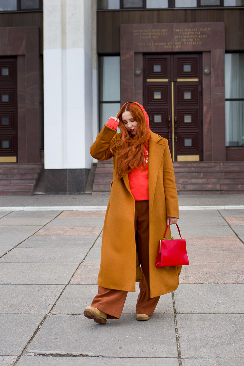 У Станимиры Алёшиной сформировался стиль, неотъемлемый от образа жизни имиджмейкера и автора - творческий, яркий, нетривиальный