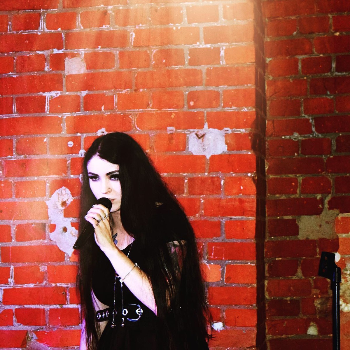 В День смеха общаемся с владимирскими комиками и узнаем, как у них дела и чем они занимаются в этот непростой период