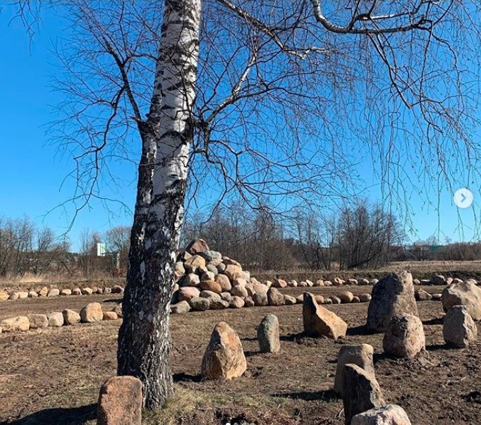 В Киржаче за 5 лет появилось более 20 новых локаций. Самая “свежая” - “Музей ледниковых камней”, которая открылась 4 апреля. Мы пообщались с автором глобального плана привлечения туристов в город - меценатом Евгением Федоровым