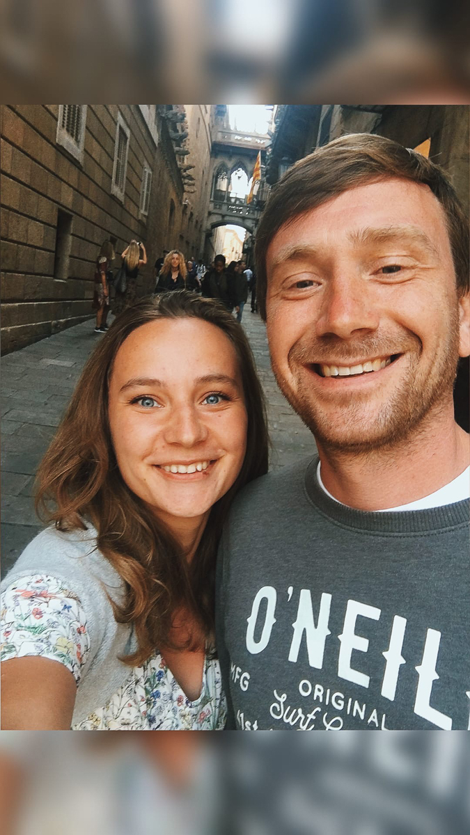 Теперь любовь проверяется не временем и расстоянием, а режимом самоизоляции. Мы поговорили с пятью владимирскими парами о том, как они с этим справляются. Кто-то ругается, испытывая стресс от всего происходящего, а кто-то умудряется даже жениться