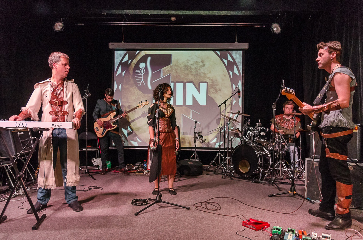 Участник одной из самых непривычных местному слушателю групп про многострадальный новый клип «Enine (Shaman`s dreams)», гостевое участие солиста «Хартыги» и немое кино