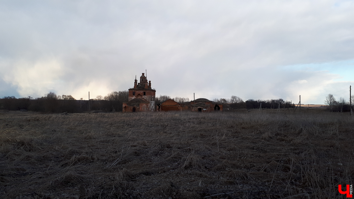 Экспедиция в село Вышеславское Суздальского района и фоторепортаж о двух заброшенных церквях