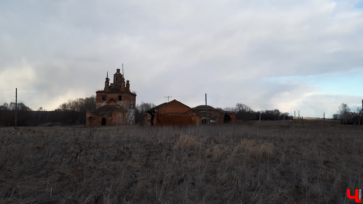 Экспедиция в село Вышеславское Суздальского района и фоторепортаж о двух заброшенных церквях