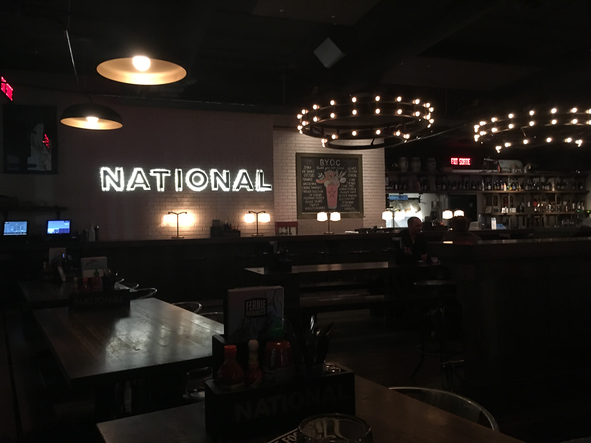 Роман Левандовский с 2015 года живет и учится за границей. Побывал на Северном Кипре, в Канаде, США и Колумбии. Мы попросили его сравнить зарубежные города с родным Владимиром