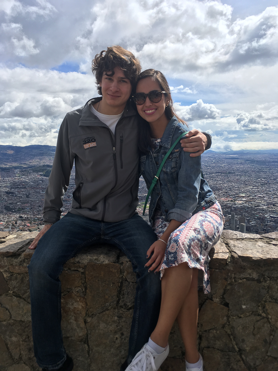 Роман Левандовский с 2015 года живет и учится за границей. Побывал на Северном Кипре, в Канаде, США и Колумбии. Мы попросили его сравнить зарубежные города с родным Владимиром