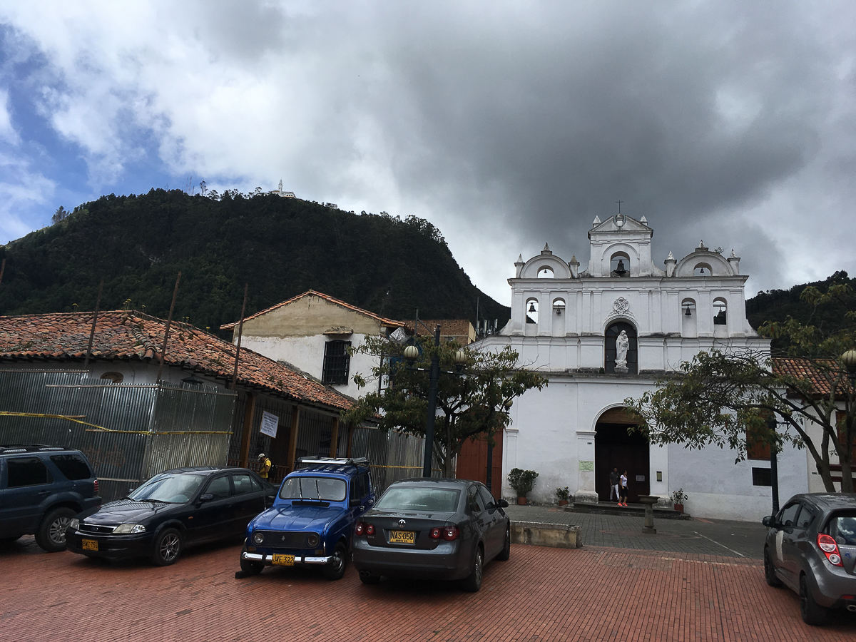 Роман Левандовский с 2015 года живет и учится за границей. Побывал на Северном Кипре, в Канаде, США и Колумбии. Мы попросили его сравнить зарубежные города с родным Владимиром