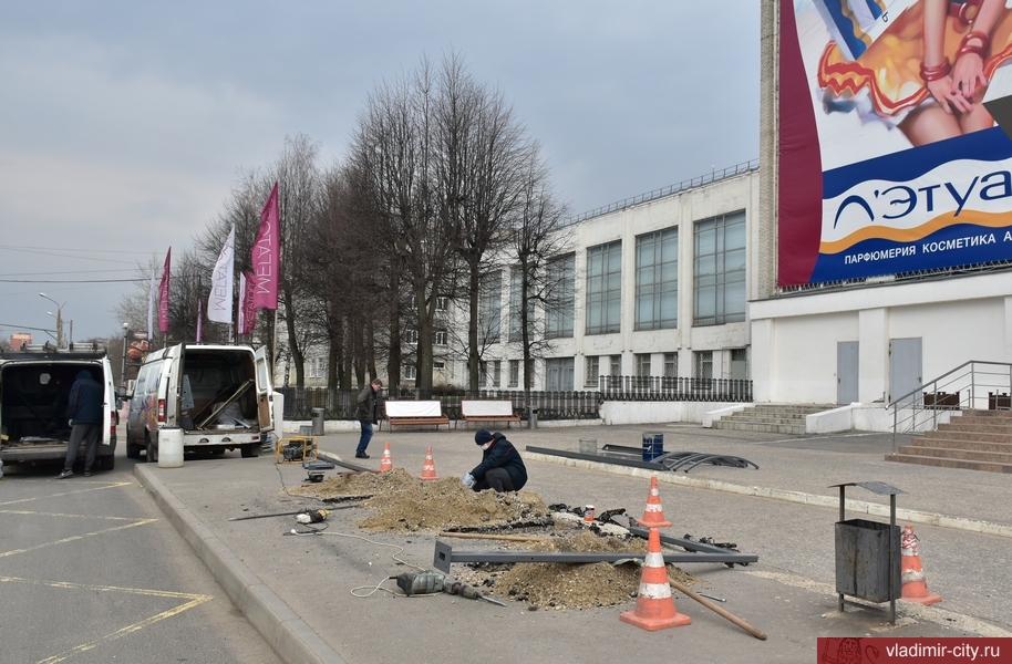 Поезда отменяют, пригородные маршруты тоже. Но есть и позитивные новости