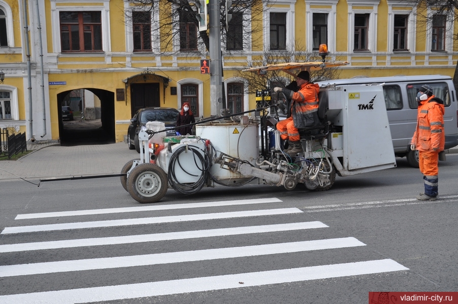 Поезда отменяют, пригородные маршруты тоже. Но есть и позитивные новости