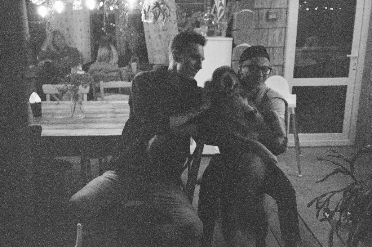 «Олимпусы», «инстаксы», «ФЭДы», «Зениты» в технических особенностях, ценах и ламповых фотографиях от молодых-горячих талантливых владимирцев