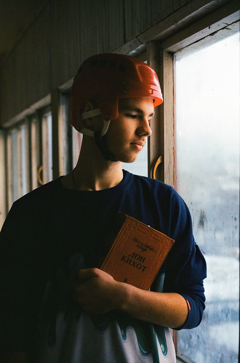 «Олимпусы», «инстаксы», «ФЭДы», «Зениты» в технических особенностях, ценах и ламповых фотографиях от молодых-горячих талантливых владимирцев