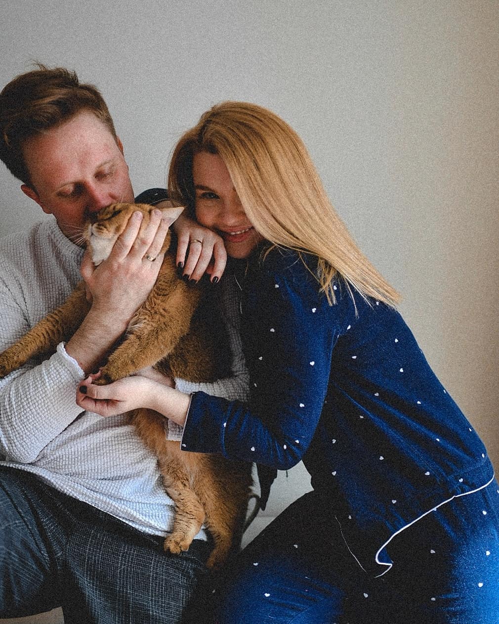 Истории ведущего Сергея Нестерова, стилиста Анны Буянкиной, дизайнера Андрея Перескокова, моделей Екатерины Крыловой и Анастасии Лобковой о праздновании дня рождения в режиме самоизоляции