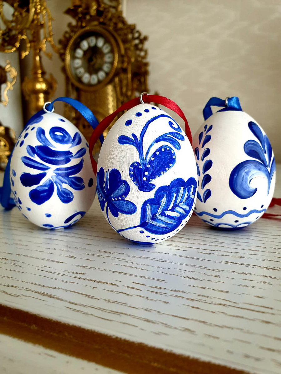 Инна Гомес, Михаил Галустян. Кто еще проявил интерес к владимирской акции «Пасхальное дерево»?