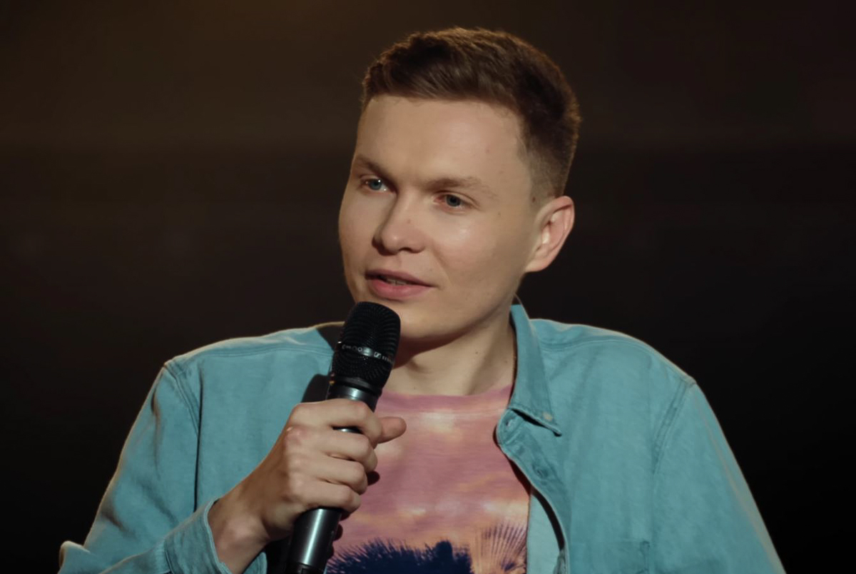 Комики Тёма Емельянов из Владимира и Дмитрий Коваль из Коврова снялись в экспериментальном шоу «Стендап Андеграунд», первый сезон которого уже вышел на интернет-платформах и совсем скоро будет показан на голубых экранах