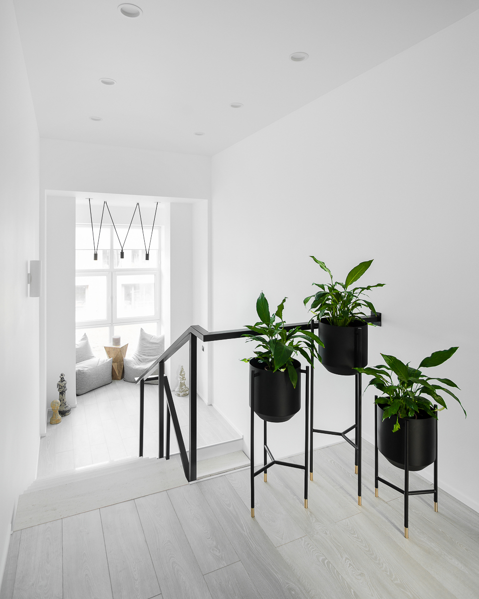 Владимирские дизайнеры превратили пустую коробку с голыми стенами в красивое, функциональное и индивидуальное пространство